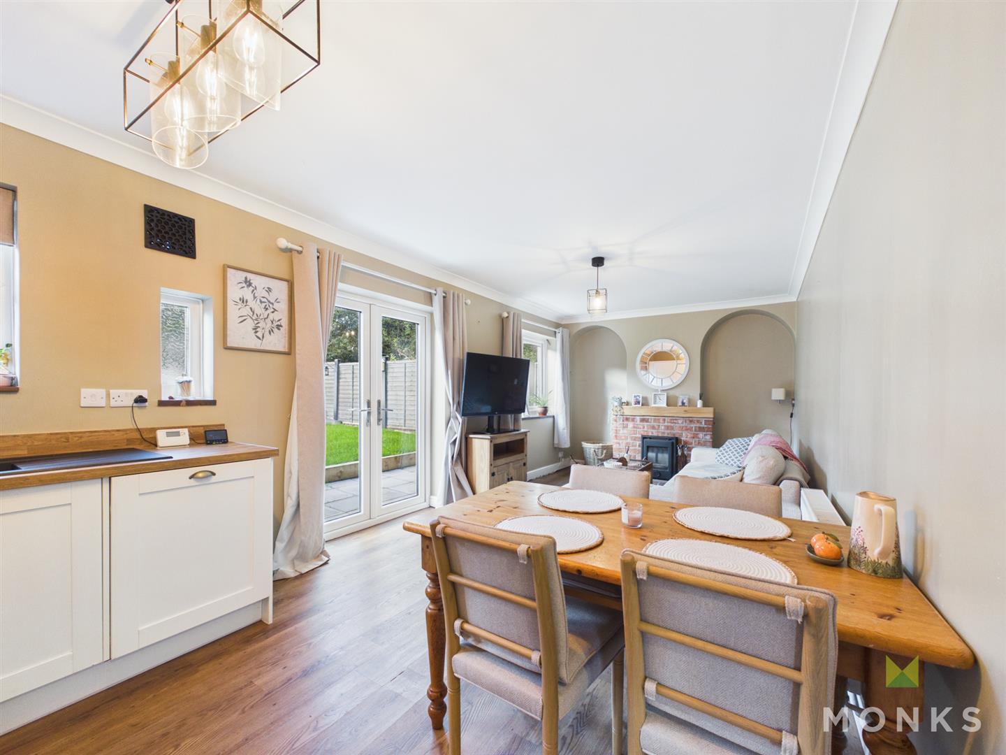 20 Abbots Way, Shrewsbury, SY2 5QR For Sale